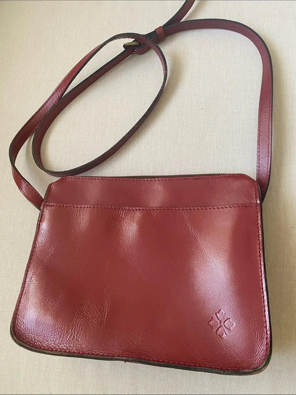 Patricia Nash Vallata Tooled Leather Crossbody Bag Ruby Red Floral 10x8x4